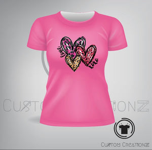 Women's short sleeved T-shirt hearts love animal print