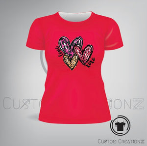 Women's short sleeved T-shirt hearts love animal print